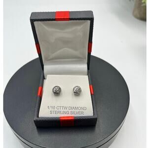 Sterling silver 1/10 Carat Diamond Halo Classic Versatile Stud Earrings New‎